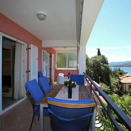 3 Apartment